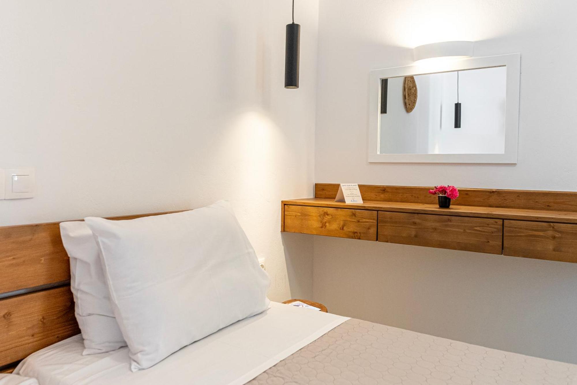 Alisea Resort Kímolos Eksteriør billede